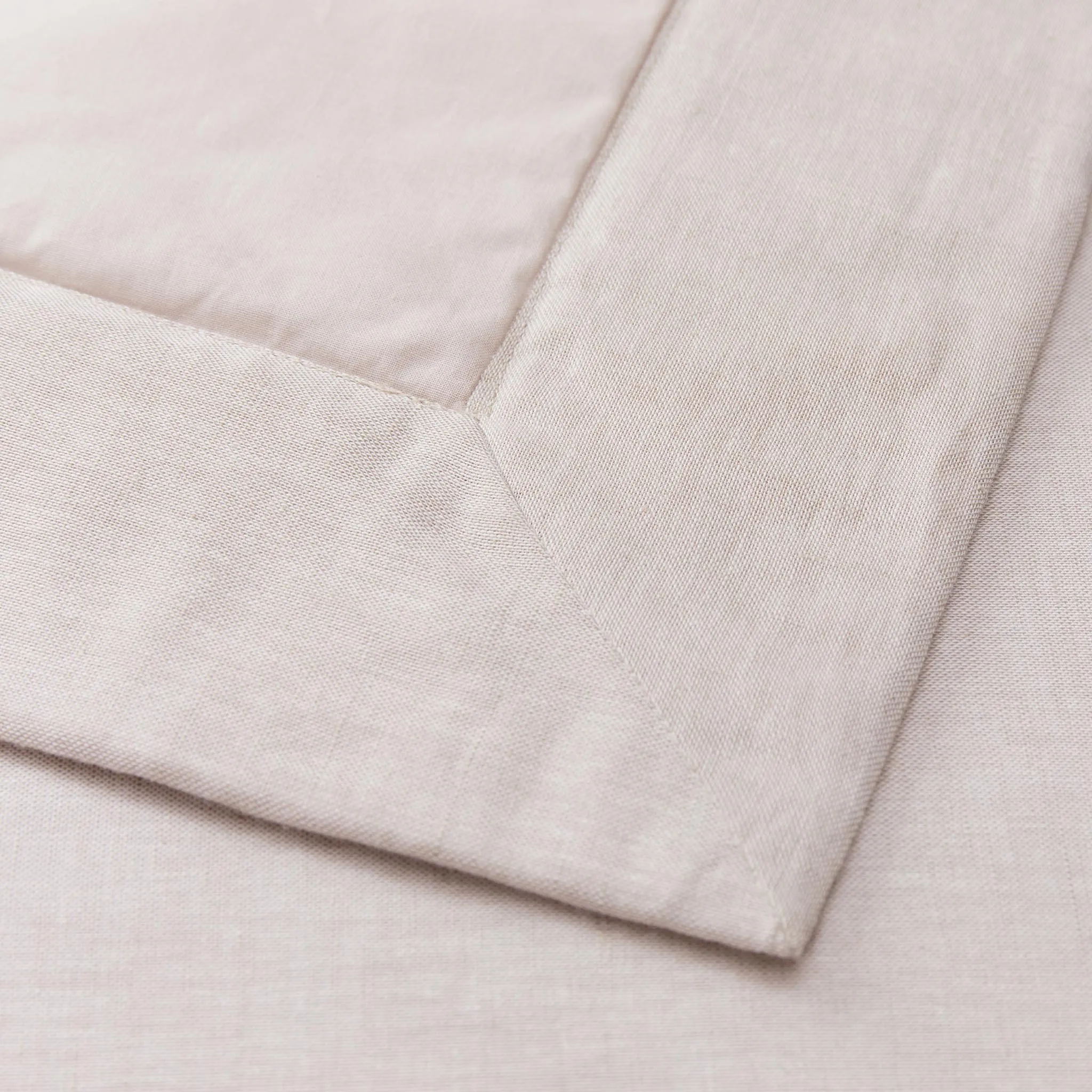 Solosa Linen-Cotton Bedspread [Natural]